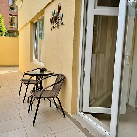 Kolibri Flat * Slăntjev Brjag